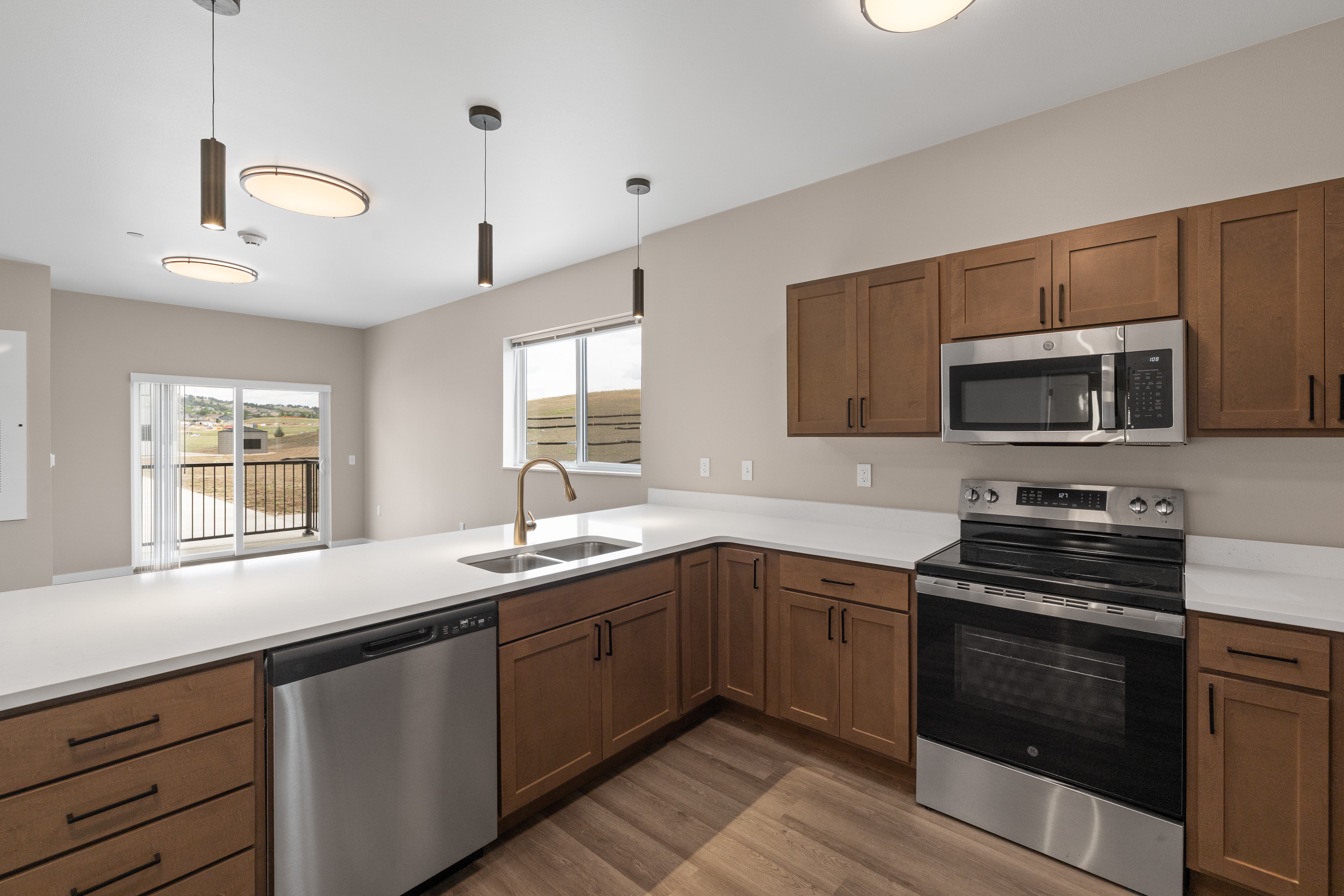 4916 5th Street - 326