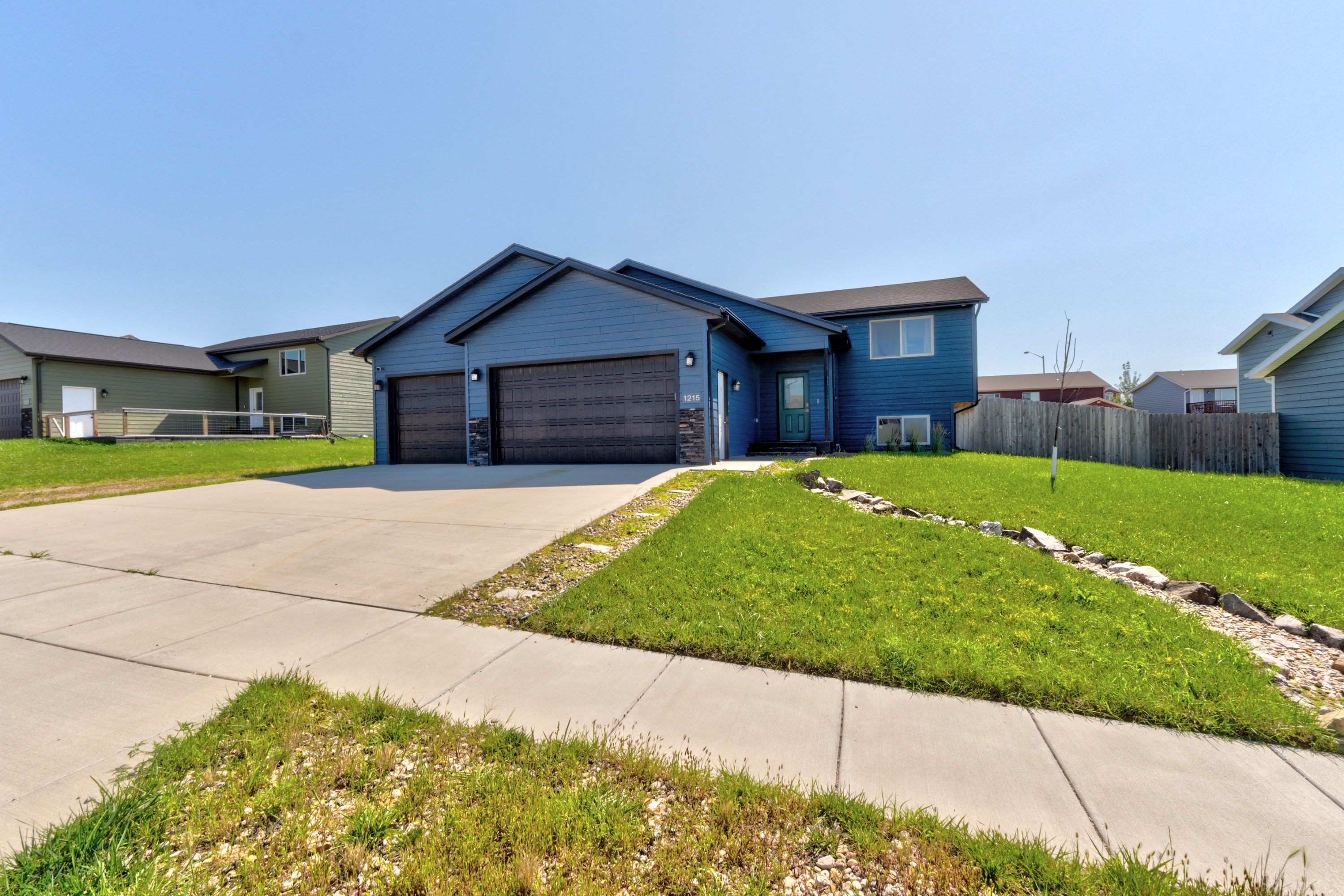 Property thumbnail image