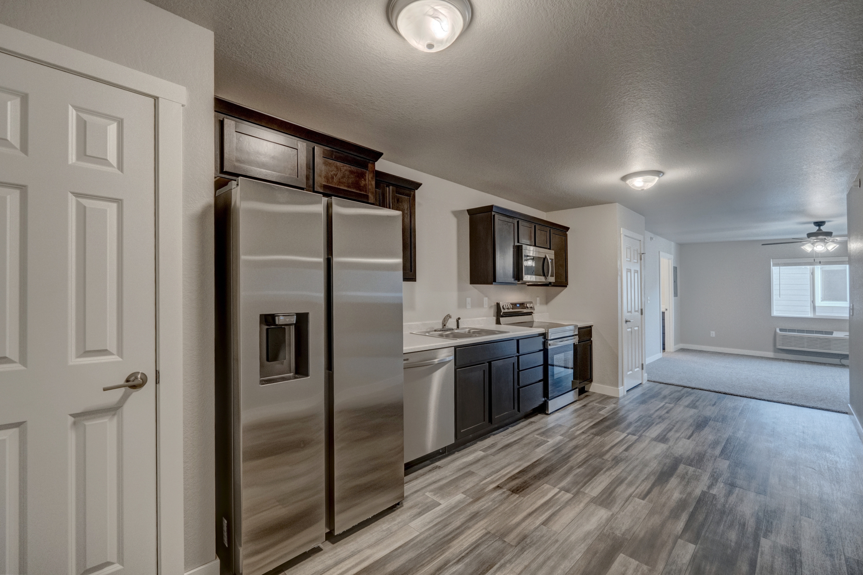 4825 5th Street - 12